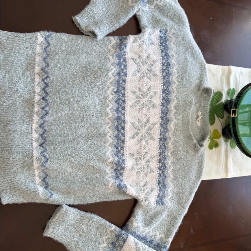 Maurices Light Blue and White Sweater